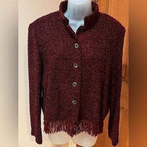 NWOT GORGEOUS CYNTHIA MAX KNIT BLAZER WITH FRINGE ACCENT IN BURGUNDY SIZE MEDIUM